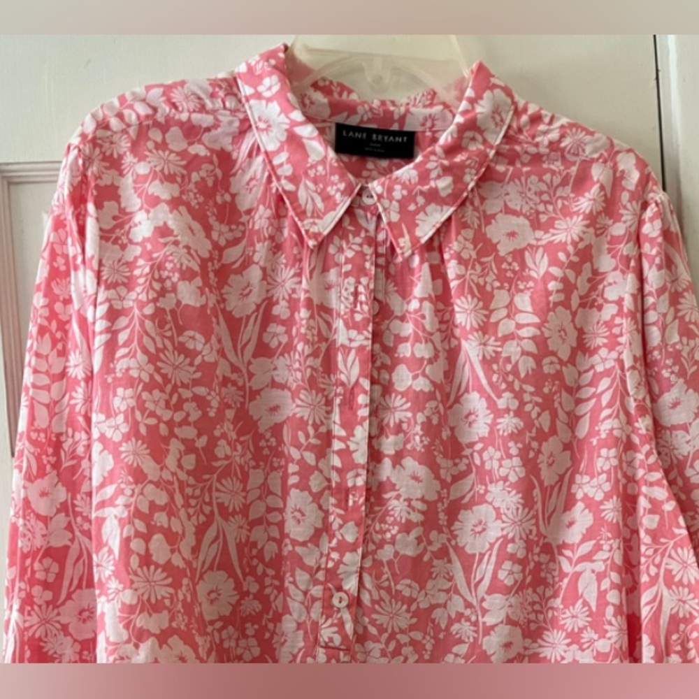 NWOT Lane Bryant Pink Floral Blouse - size 26/28 - 100% Cotton